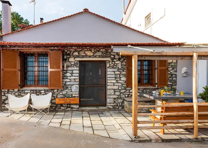 The Sea Front Fisherman\'S House